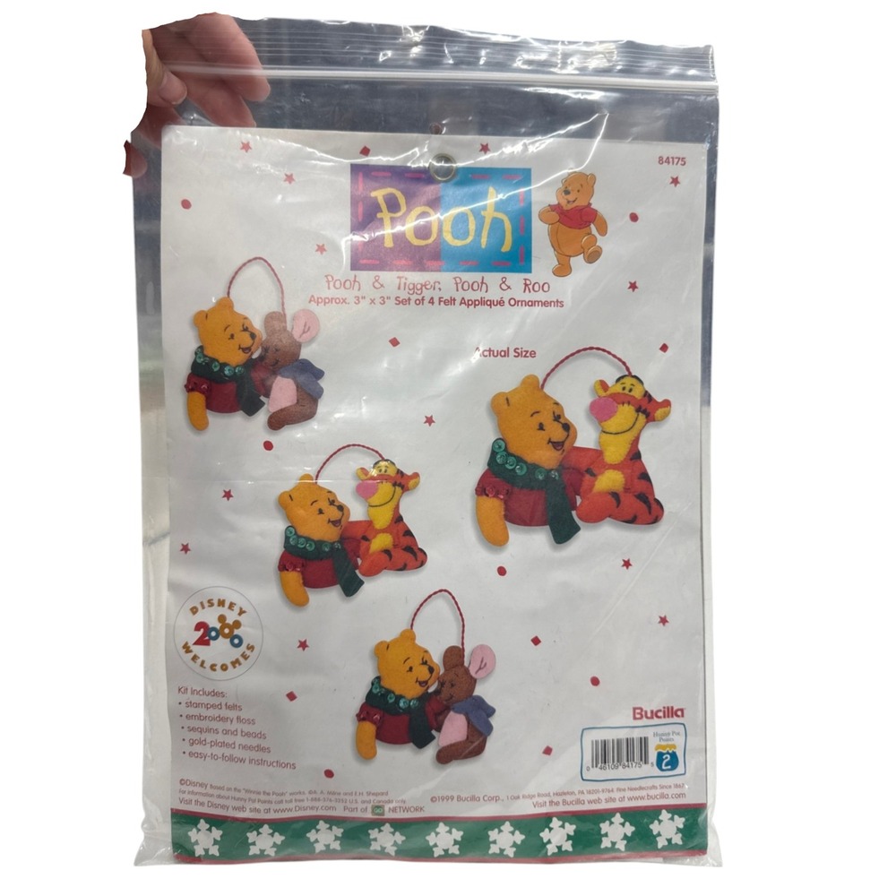 New 1999 Bucilla Felt Applique Ornament Kit Winnie the Pooh 84175